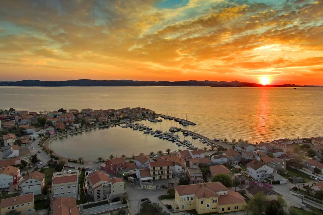 Apartments With A Parking Space Bibinje, Zadar - 681 Exterior foto
